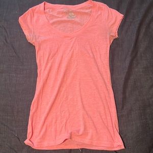 Pink tee shirt